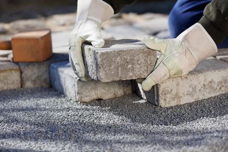 Pavers Or Concrete? Pro Tips For Your Flat Scape Project Thumbnail