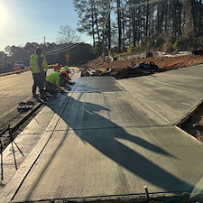 Top-Quality-Curb-Gutter-and-Driveway 3